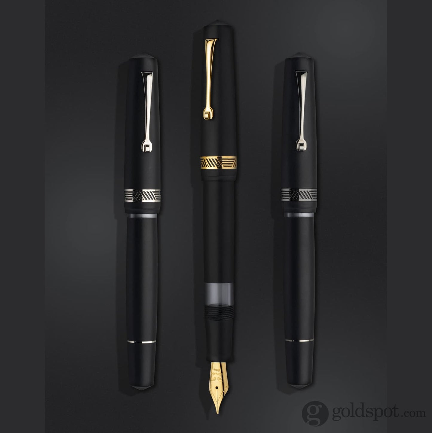 Leonardo Momento Magico Fountain Pen in Matte Black Fountain Pen