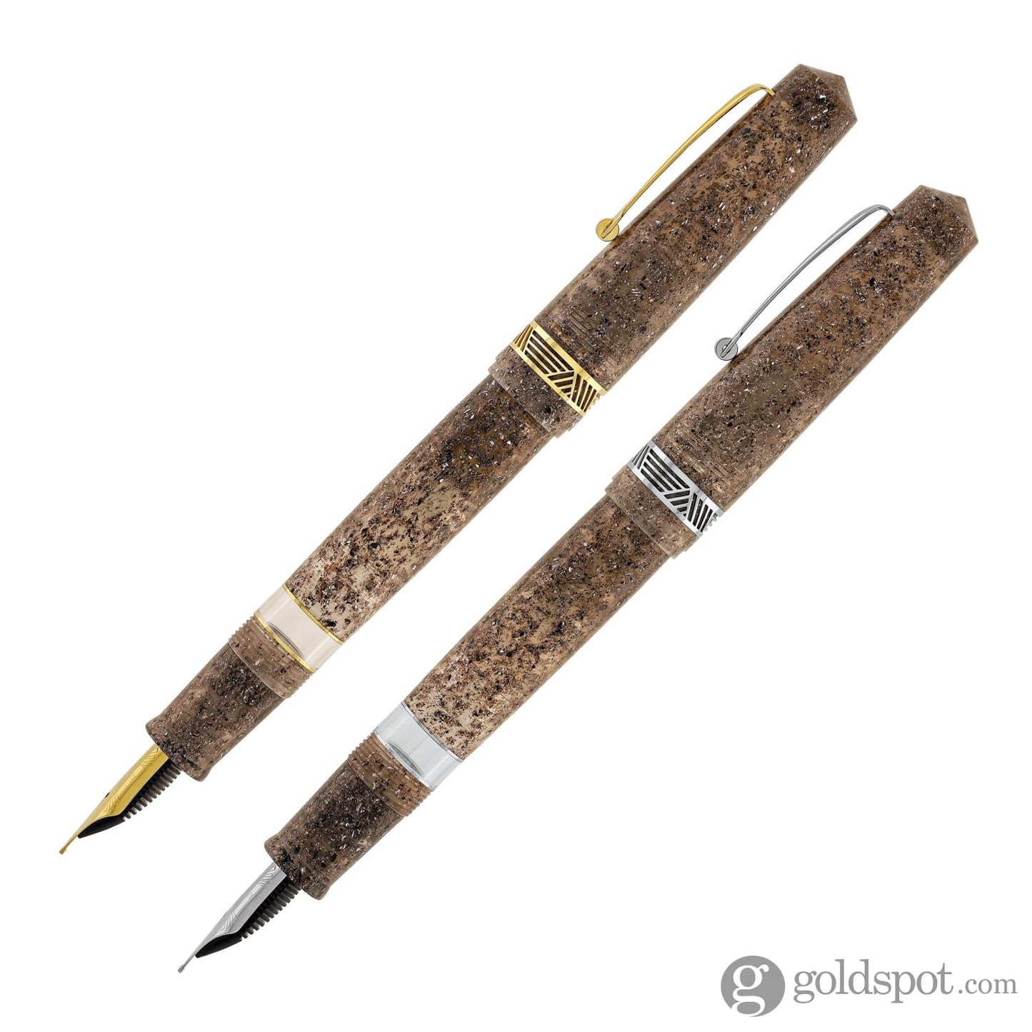 Leonardo Momento Magico Fountain Pen in Sea Sand Fountain Pen