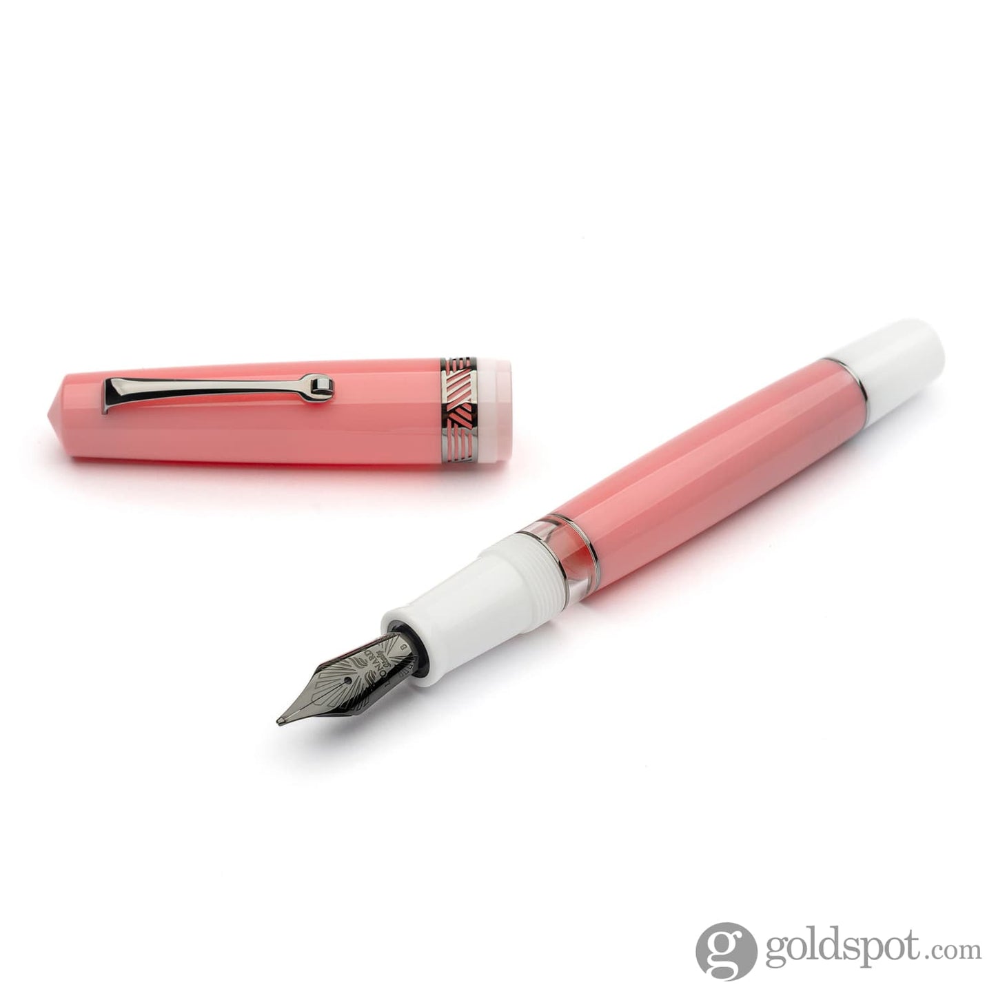 Leonardo Momento Magico Fountain Pen in Venus Dream Fountain Pen