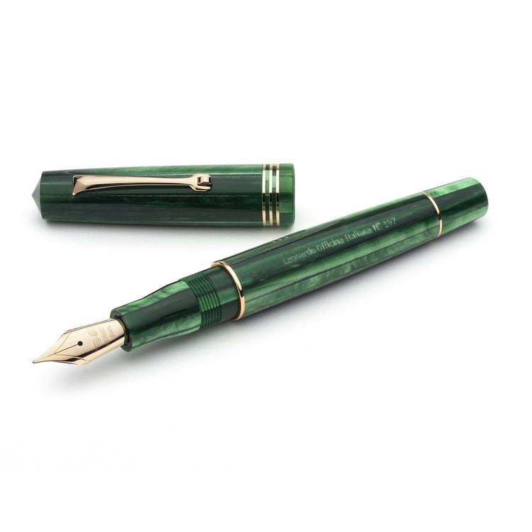Leonardo Momento Zero Fountain Pen in Alga Seaweed Green Fountain Pen