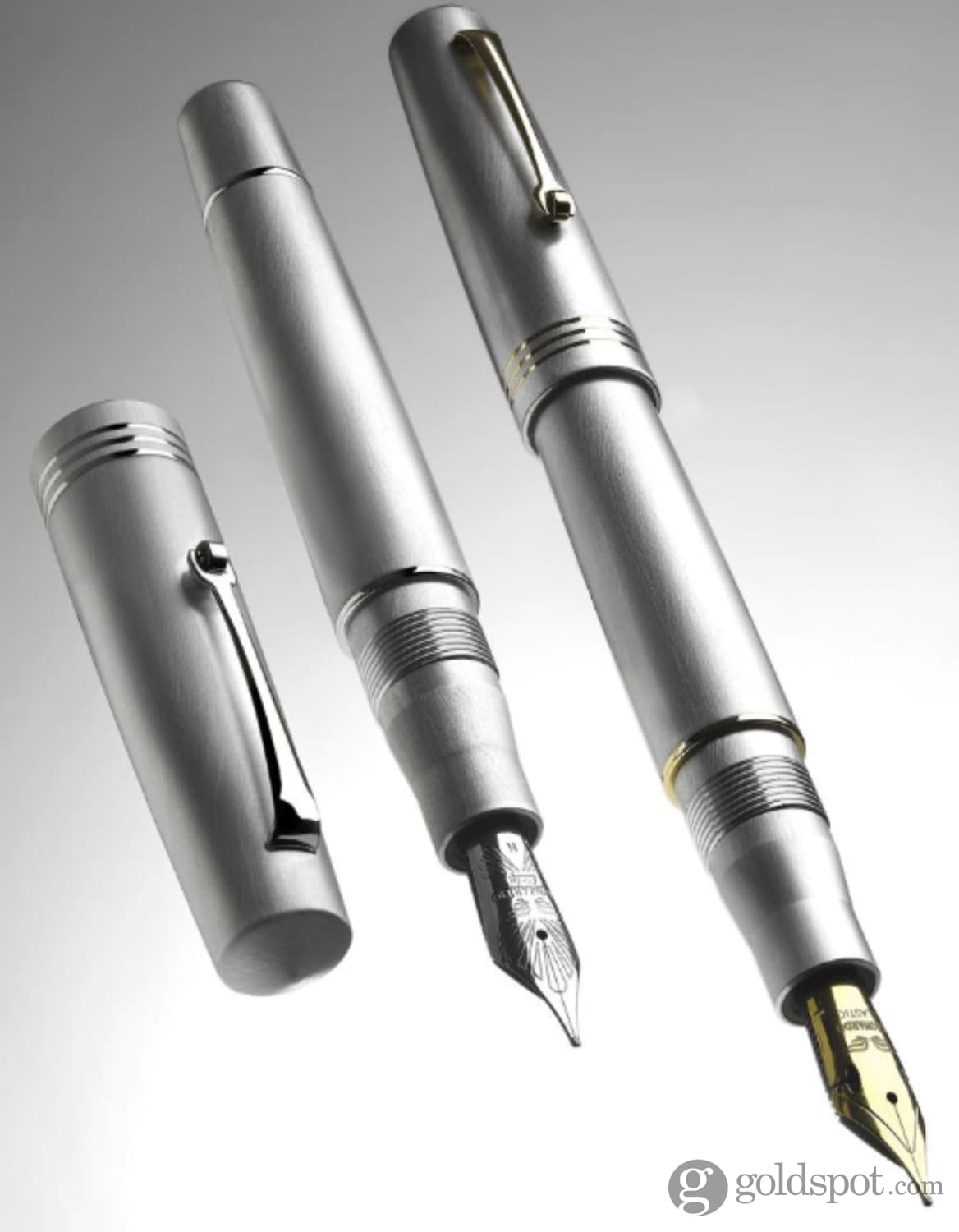 Leonardo Momento Zero Fountain Pen in Aluminia Fountain Pen