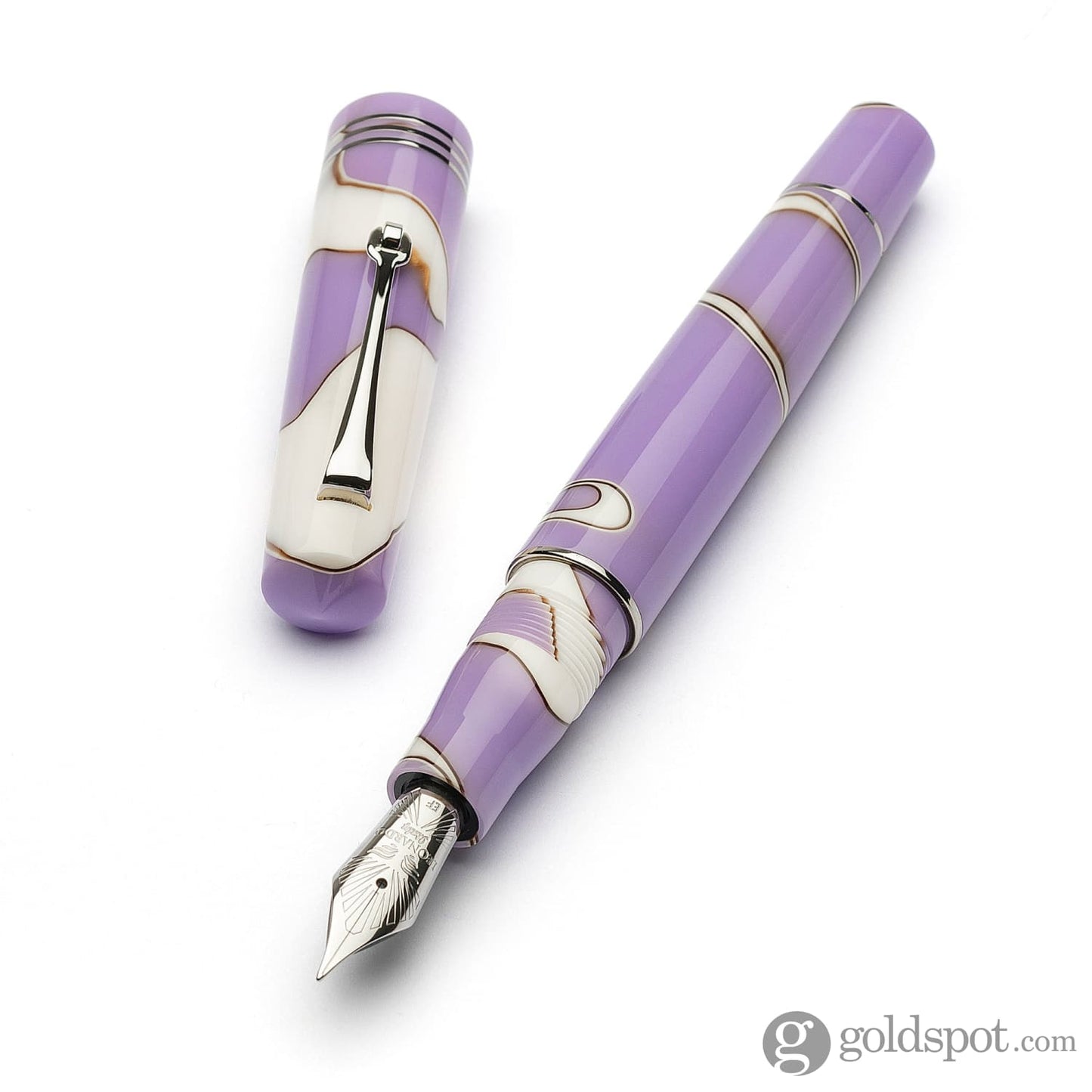 Leonardo Momento Zero Fountain Pen in Nuvola Lilac Fountain Pen