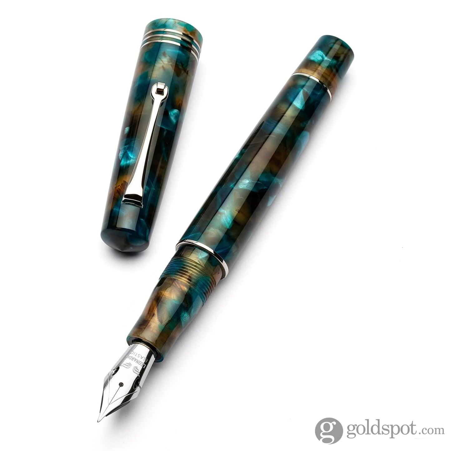 Leonardo Momento Zero Fountain Pen in Pausilya Fountain Pen