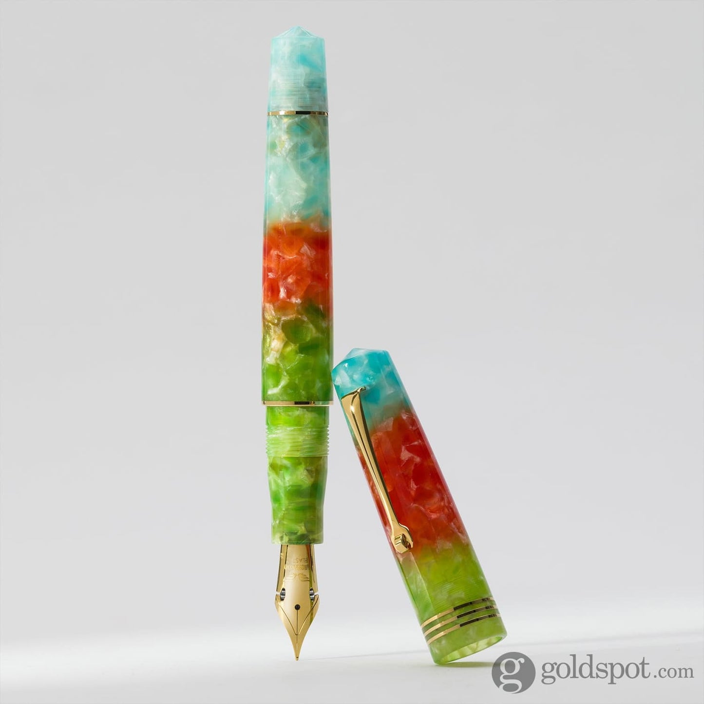 Leonardo Momento Zero Fountain Pen in Pura Vida