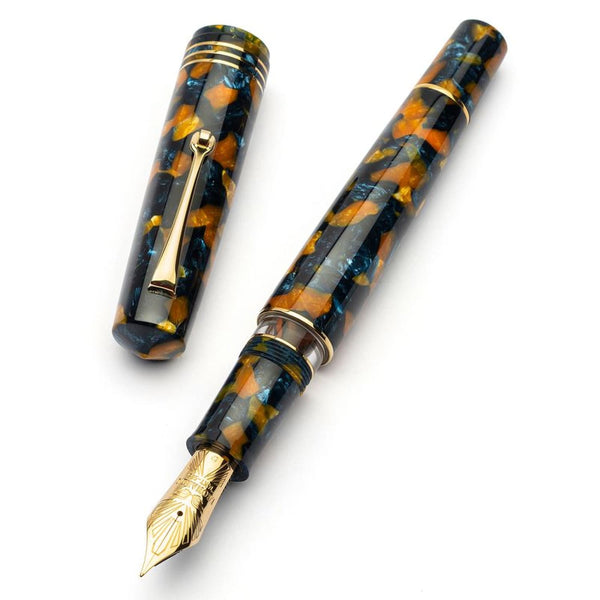 Leonardo Momento Zero Grande 2.0 Fountain Pen in Crepuscolo Marino No. 8 Size 14kt Gold Nib Extra Extra Fine Fountain Pen