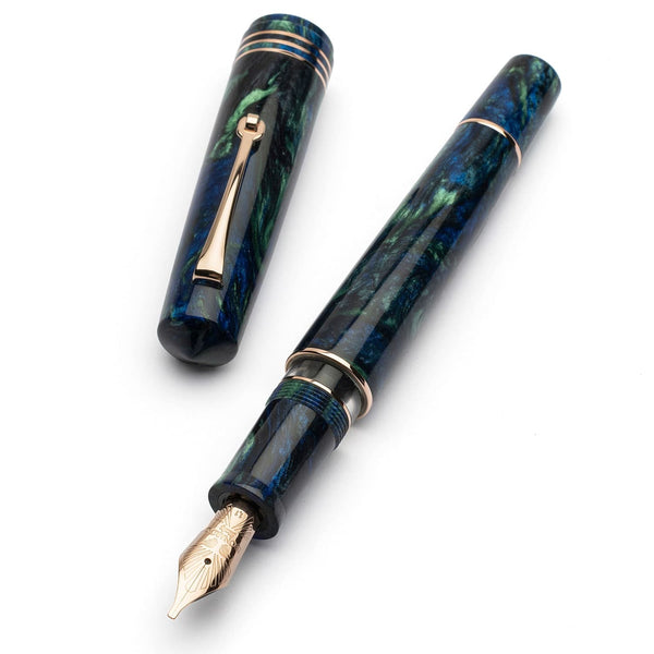 Leonardo Momento Zero Grande 2.0 Fountain Pen in Fiordaliso Blue with Rose Gold Trim Fountain Pen