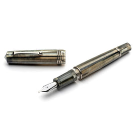 Leonardo Momento Zero Grande 2.0 Fountain Pen in Sand