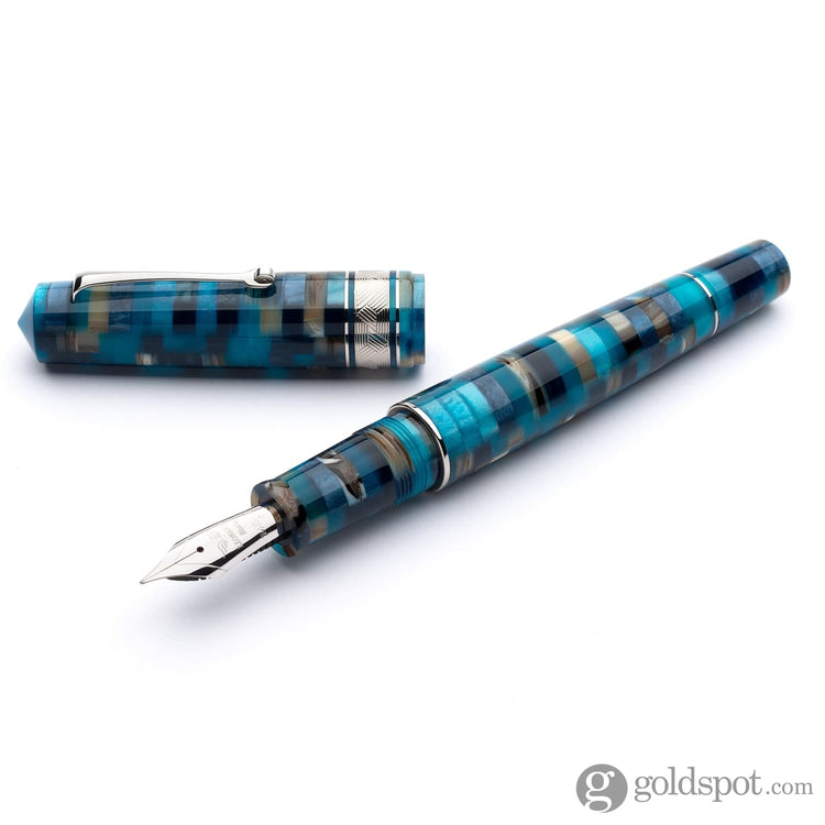 Leonardo Mosaico Fountain Pen in Hawaii Stainless Steel Nib Extra Fine / Silver Fountain Pen