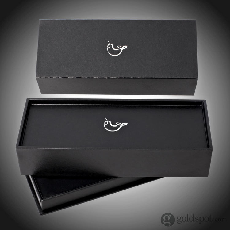Nahvalur Eclipse Retractable Fountain Pen in Pure Silver Fountain Pen