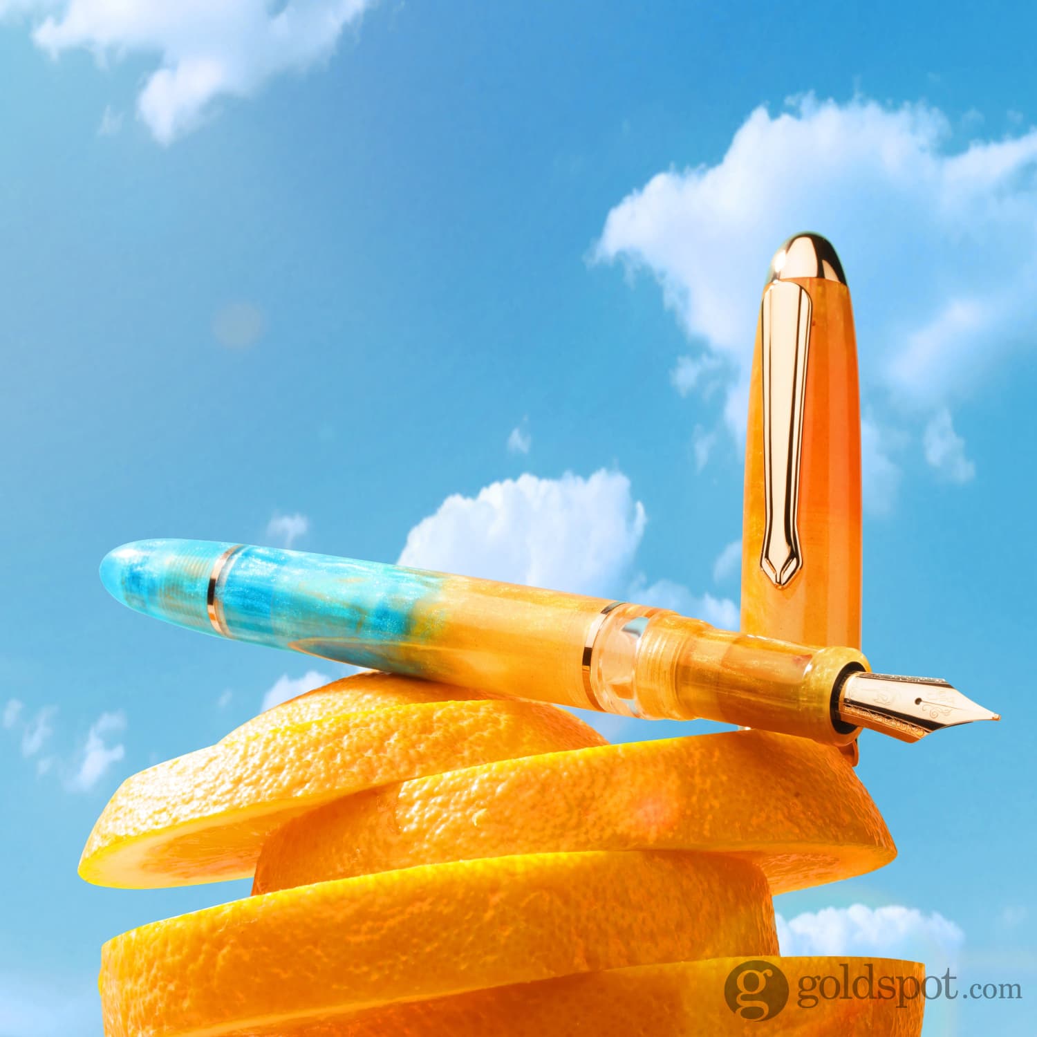 Nahvalur (Narwhal) Horizon Fountain Pen in Soleil - Goldspot Pens