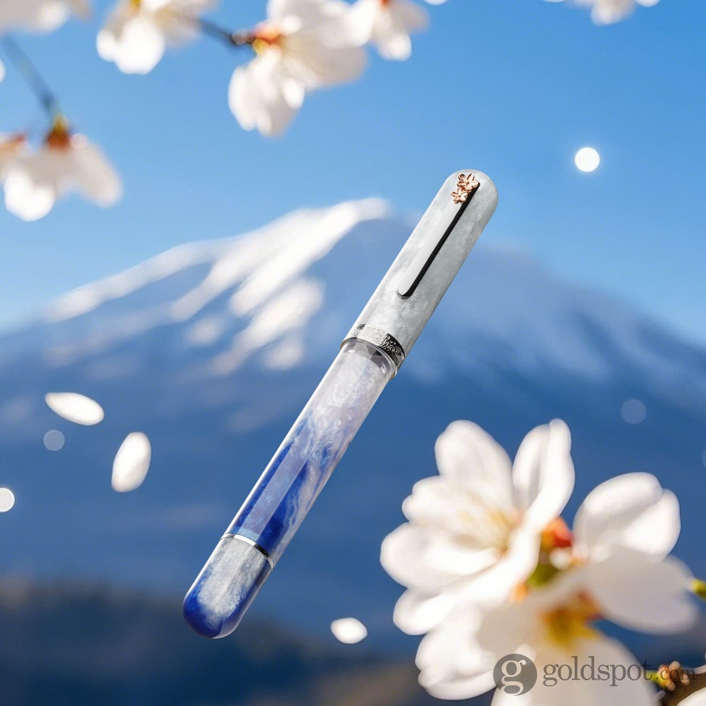 Nahvalur Voyage Fountain Pen in Cherry Blossom Fountain Pen
