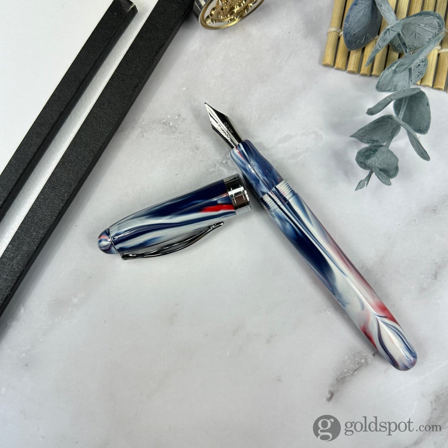 Noodler’s Ahab Fountain Pen in Dover - Flex Nib Fountain Pen