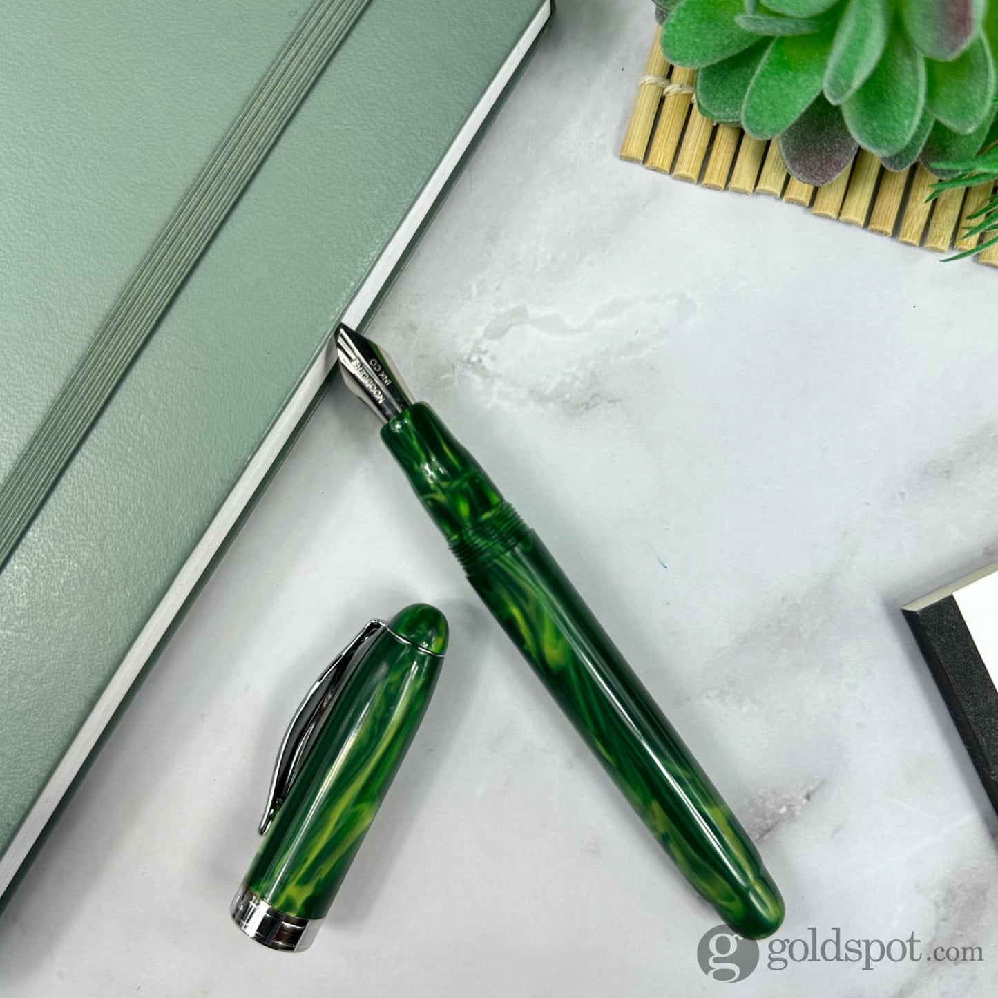 Noodler’s Ahab Fountain Pen in Thule - Flex Nib Fountain Pen