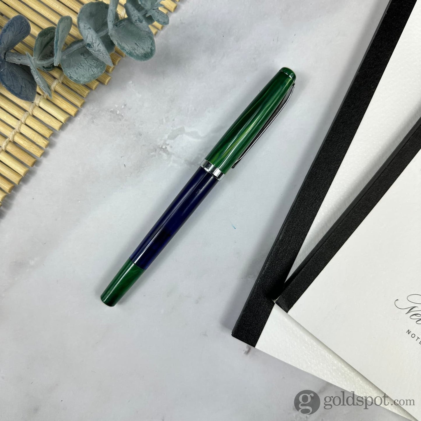 Noodler’s Ink Creaper Fountain Pen in Thule - Flex Nib Fountain Pen