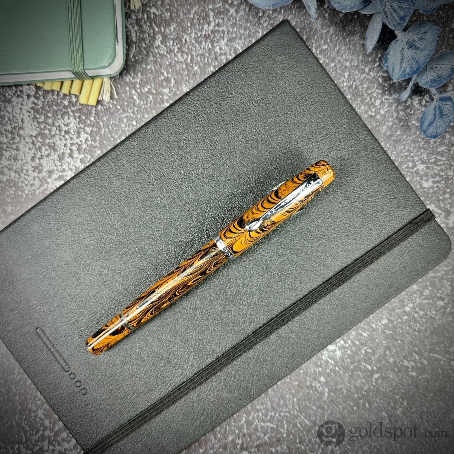 Noodler’s Ink Konrad Fountain Pen in Chestnut Ebonite - Flex Nib Fountain Pen