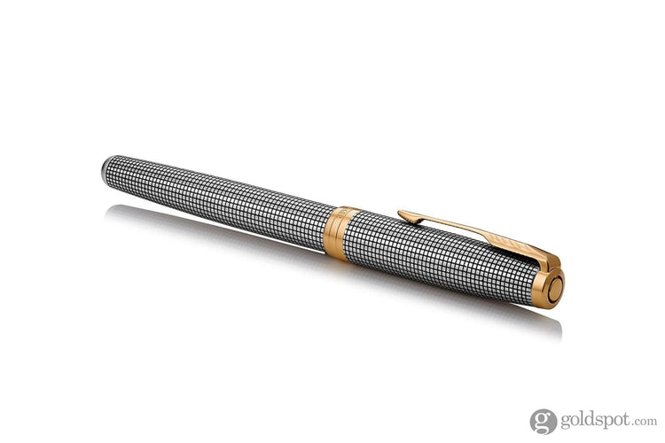 Parker Sonnet Prestige Fountain Pen in Silver with Ciselé Pattern - 18K Gold Fountain Pen