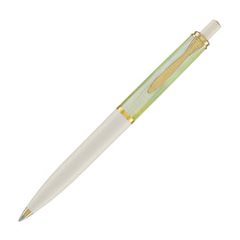 Pelikan Classic 200 Ballpoint Pen in Pastel Green