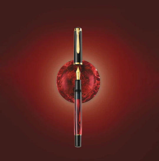 Pelikan Classic M200 Fountain Pen in Red Marbled - Special Edition