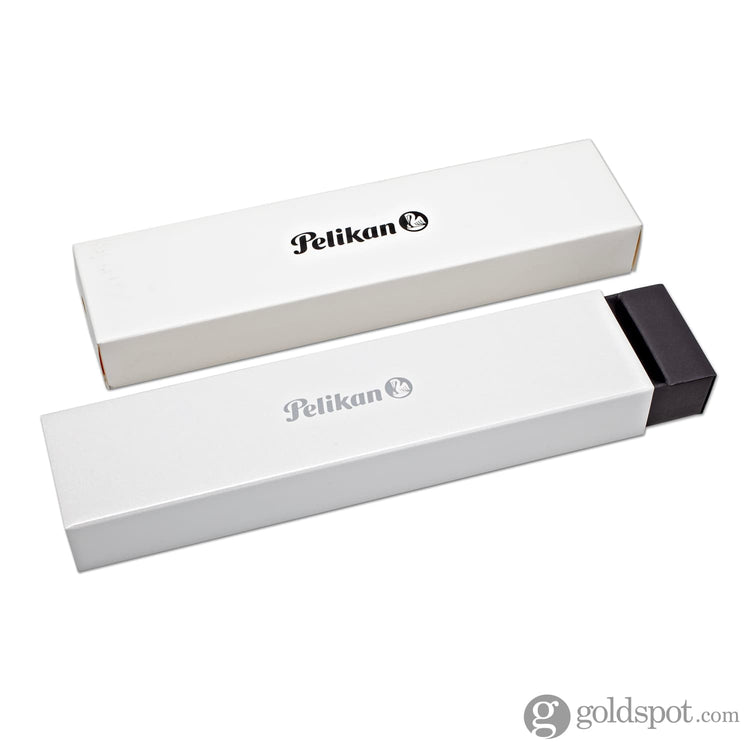 Pelikan Pura P40 Fountain Pen in Violet Fountain Pen