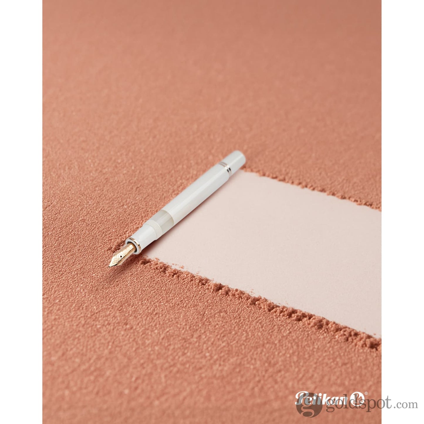 Pelikan Souveran 600 Fountain Pen in White & Rose Gold Trim Fountain Pen