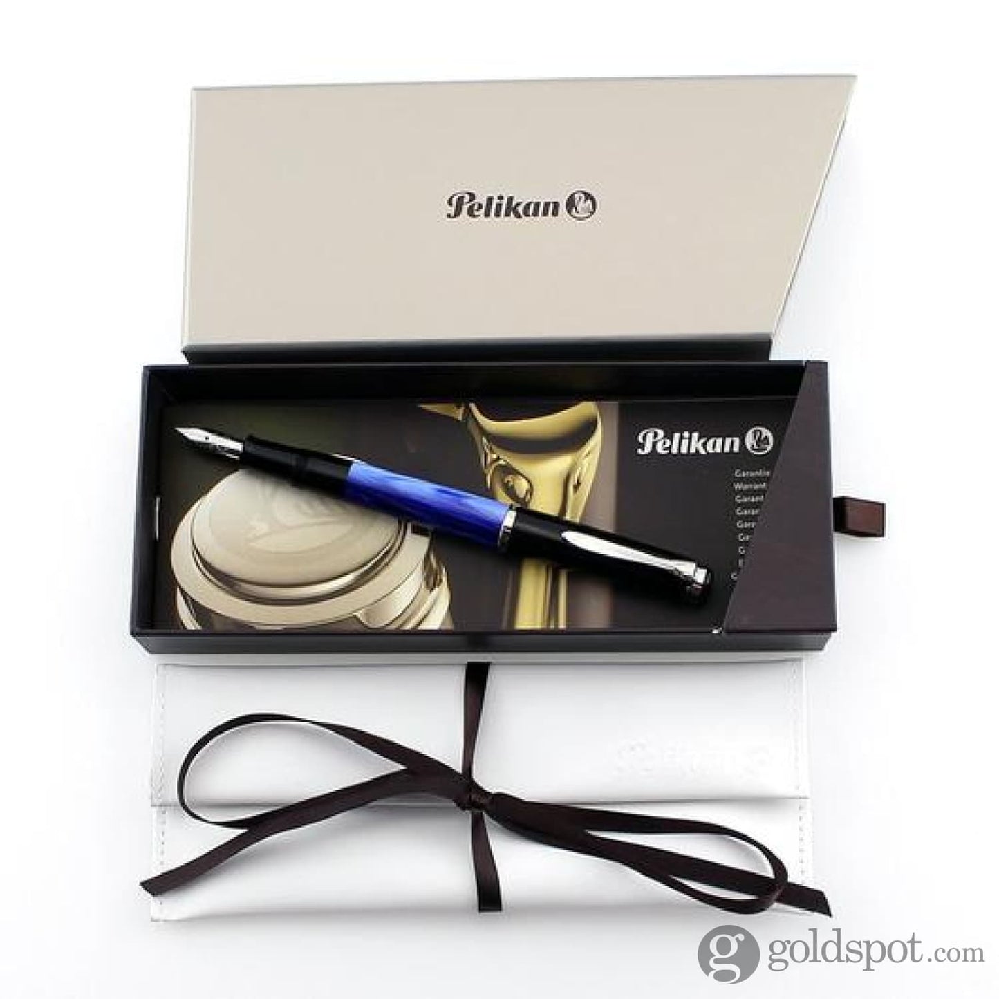 Pelikan Traditional Series M205 Fountain Pen in Blue Marbled Fountain Pen