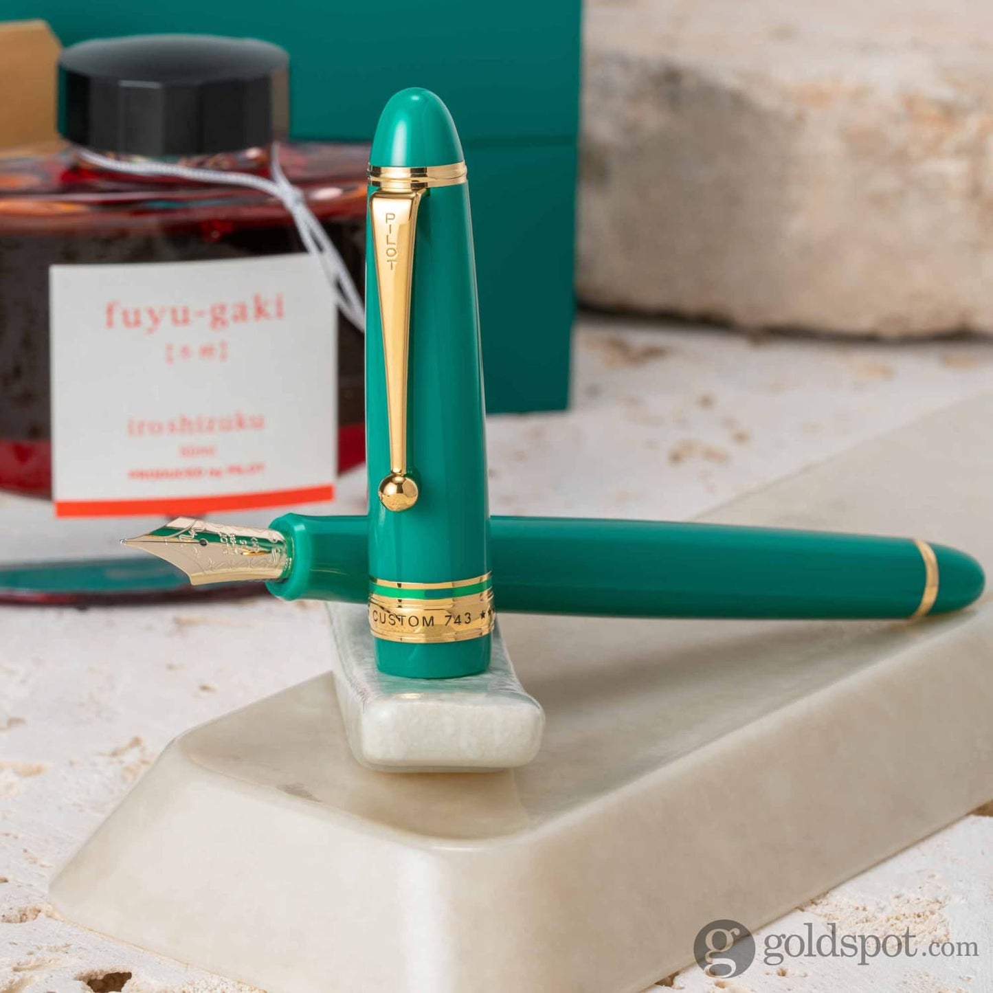 Pilot Custom 743 Fountain Pen in Verdigris (Green) - 14K Gold Fountain Pen