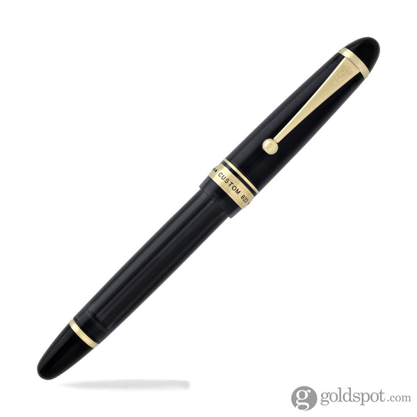 Pilot Custom 823 Fountain Pen in Smoke with Gold Trim - 14K Gold Fountain Pen