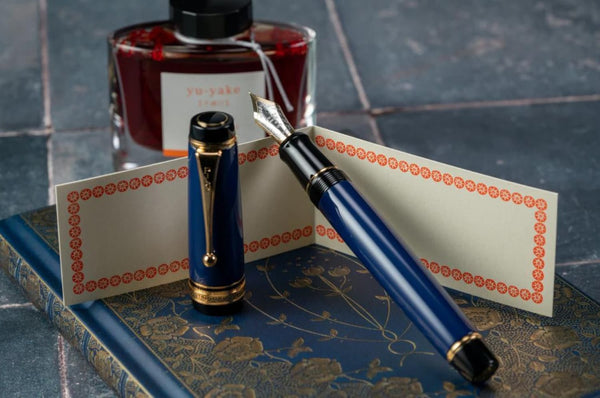 Pilot Custom Urushi Fountain Pen in Prussian Blue - 18K Gold Fountain Pen