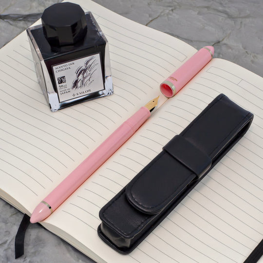 Sailor Compass Fude De Mannen Calligraphy Fountain Pen in Pearl Pink - 40 Degree Fude