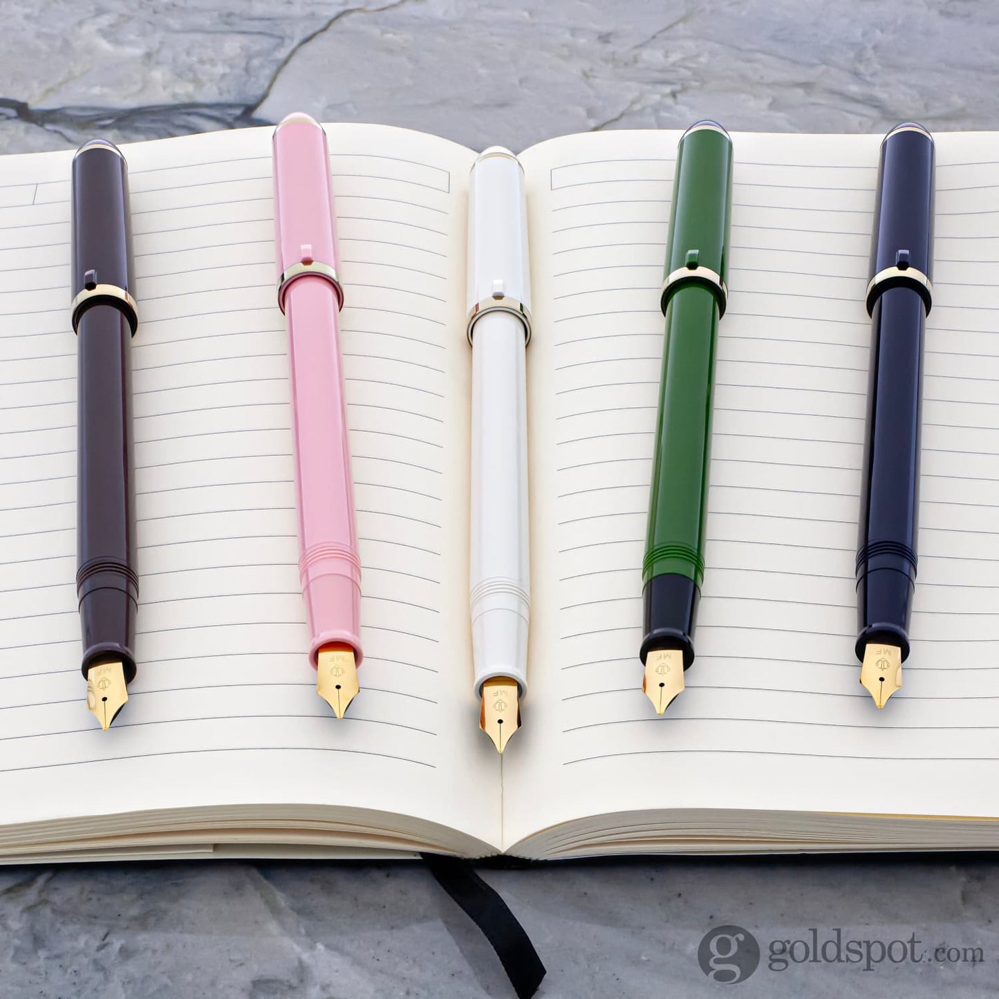 Sailor Compass Fude De Mannen Calligraphy Fountain Pen in Pearl White - 40 Degree Fude Calligraphy Pens