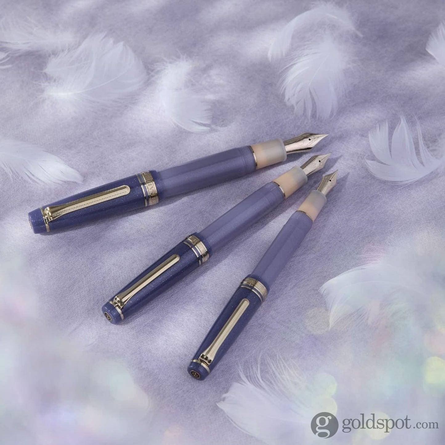 Sailor Pro Gear Slim Fountain Pen in Dreamy Hour - 14kt Gold Fountain Pen