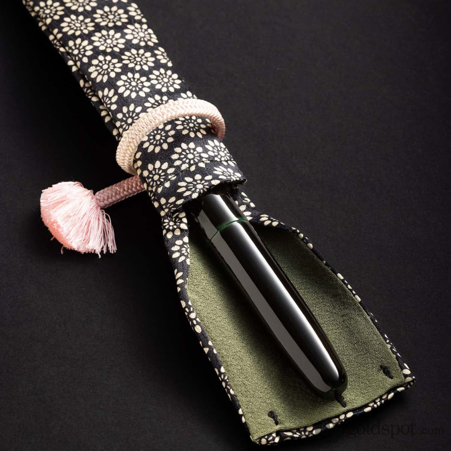 Scribo Piuma Fountain Pen in Hane Kuro 18K Gold Nib Fountain Pen