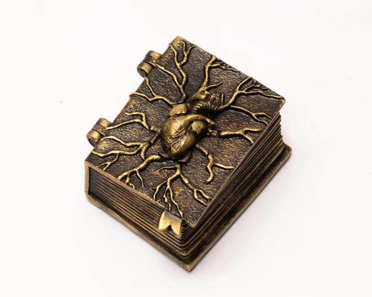 Sepia Accessories My Roots Are Hidden Inside Me Nib Box Accessories