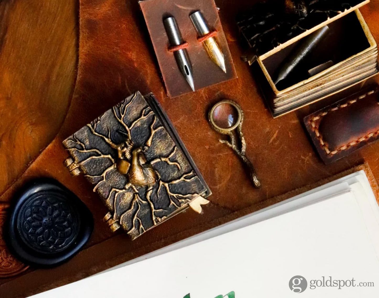 Sepia Accessories My Roots Are Hidden Inside Me Nib Box Accessories