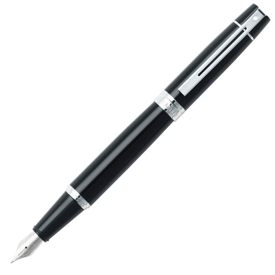 Sheaffer 300 Fountain Pen in Glossy Black with Chrome Trim