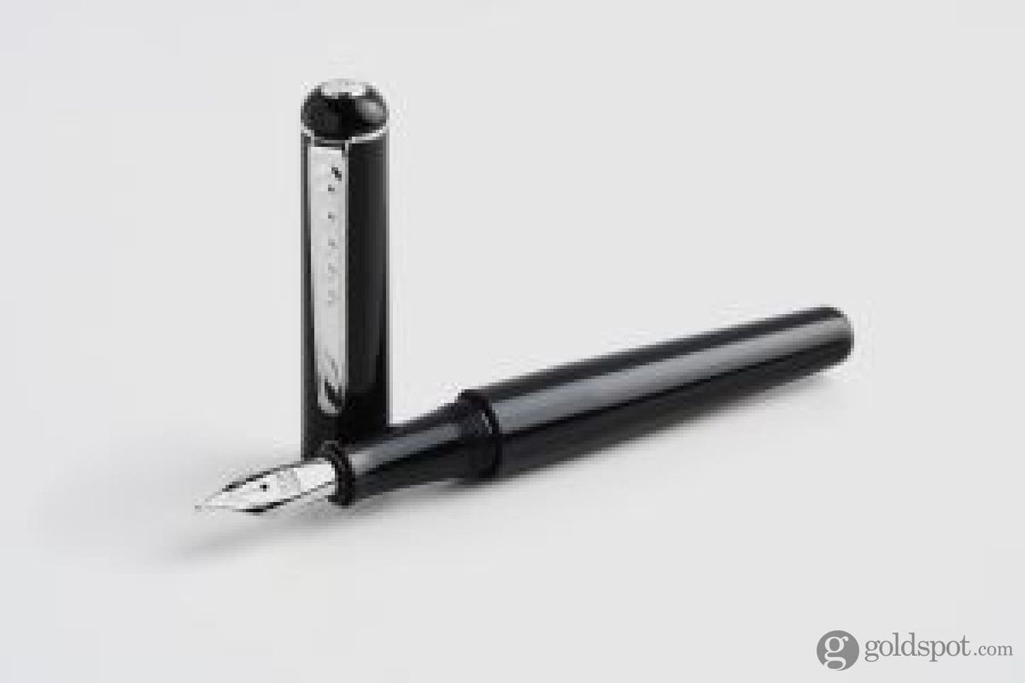 Tom Hessin Charles Fountain Pen in Birmingham Noir Fountain Pen