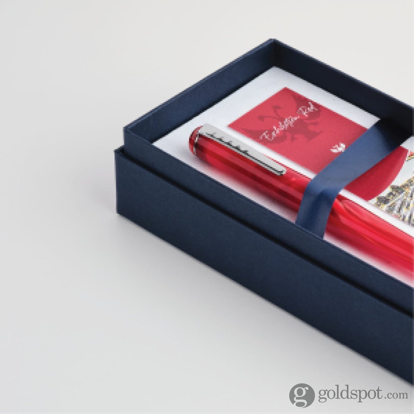 Tom Hessin Charles Fountain Pen in Exhibition Red Fountain Pen