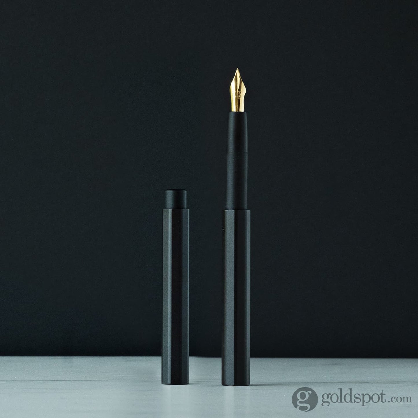 Tom’s Studio Pocket Fountain Pen V2 in Black Fountain Pen