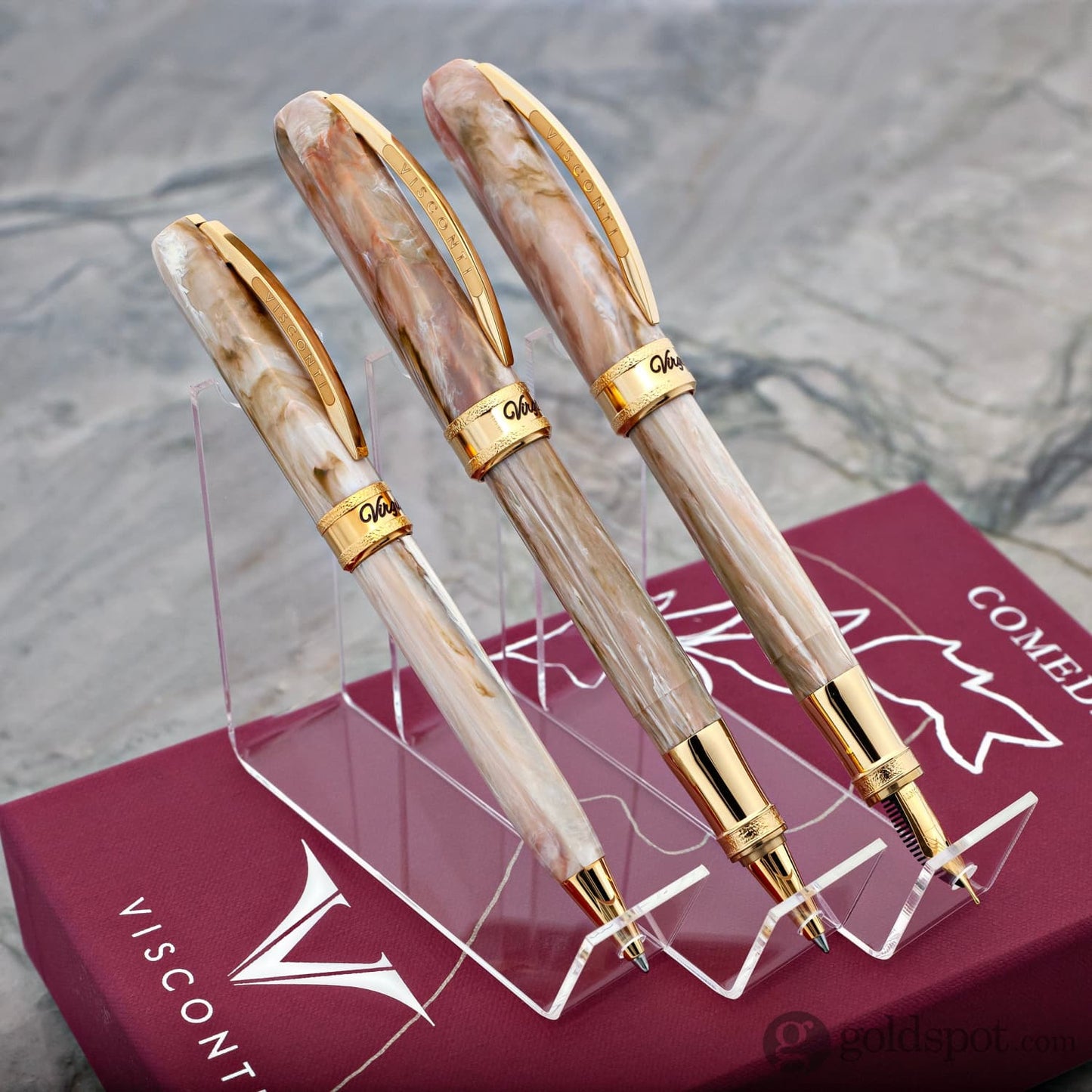 Visconti Comedia Rollerball Pen in Virgilio with Yellow Gold Trim Rollerball Pen