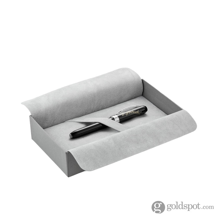 Visconti Fountain Pen in Alfred Hitchcock Fountain Pen