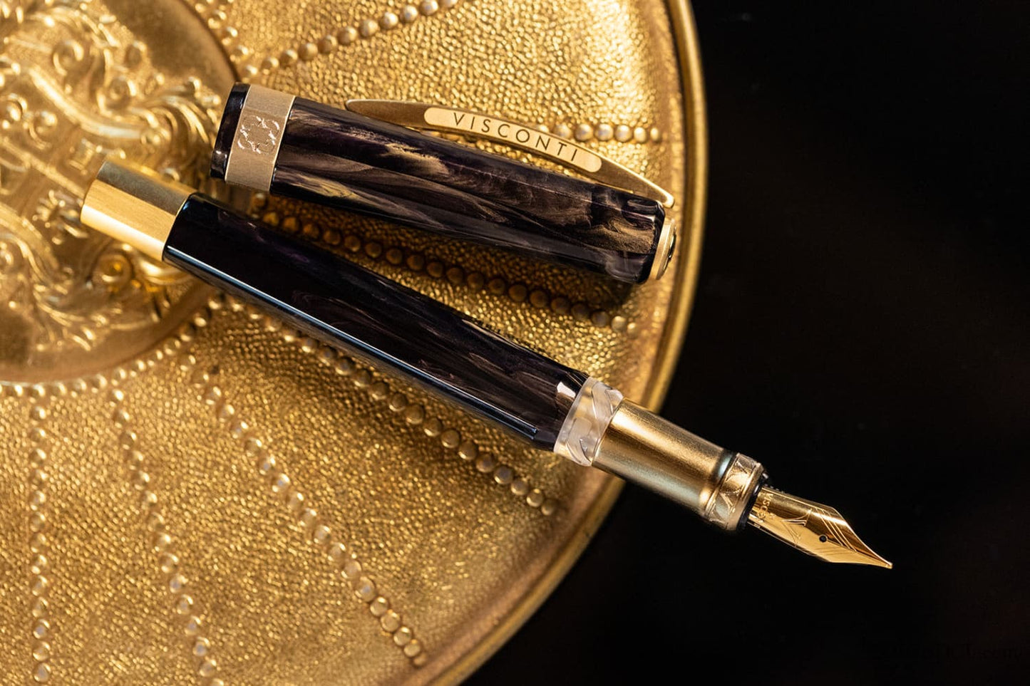 Visconti Opera Gold Fountain Pen in Black Fountain Pen
