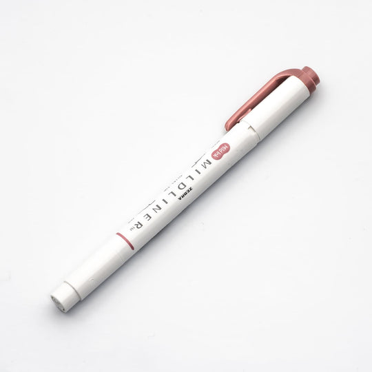 Zebra Mildliner Dual-Tip Highlighter in Smoke Red