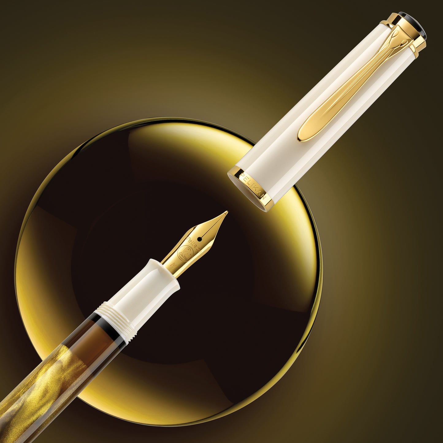 Pelikan Classic 200 Fountain Pen in Gold Marbled Fountain Pen