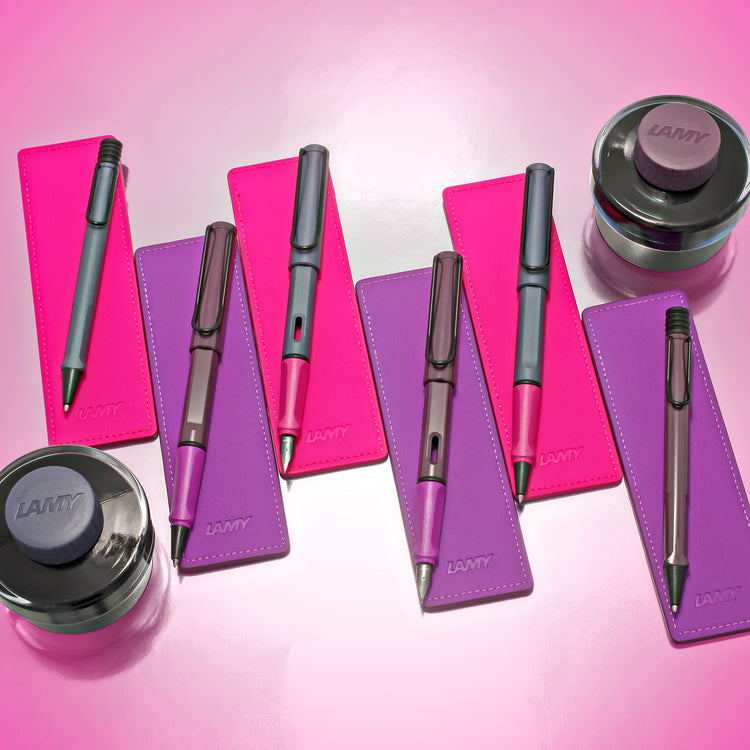 Lamy Safari Rollerball Pen in Pink Cliff 2024 Special Edition Rollerball Pen