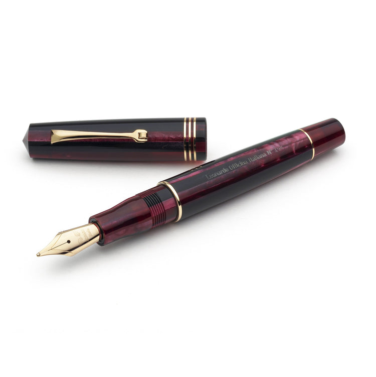 Leonardo Momento Zero Fountain Pen in Prugna Plum with Gold Trim Fountain Pen