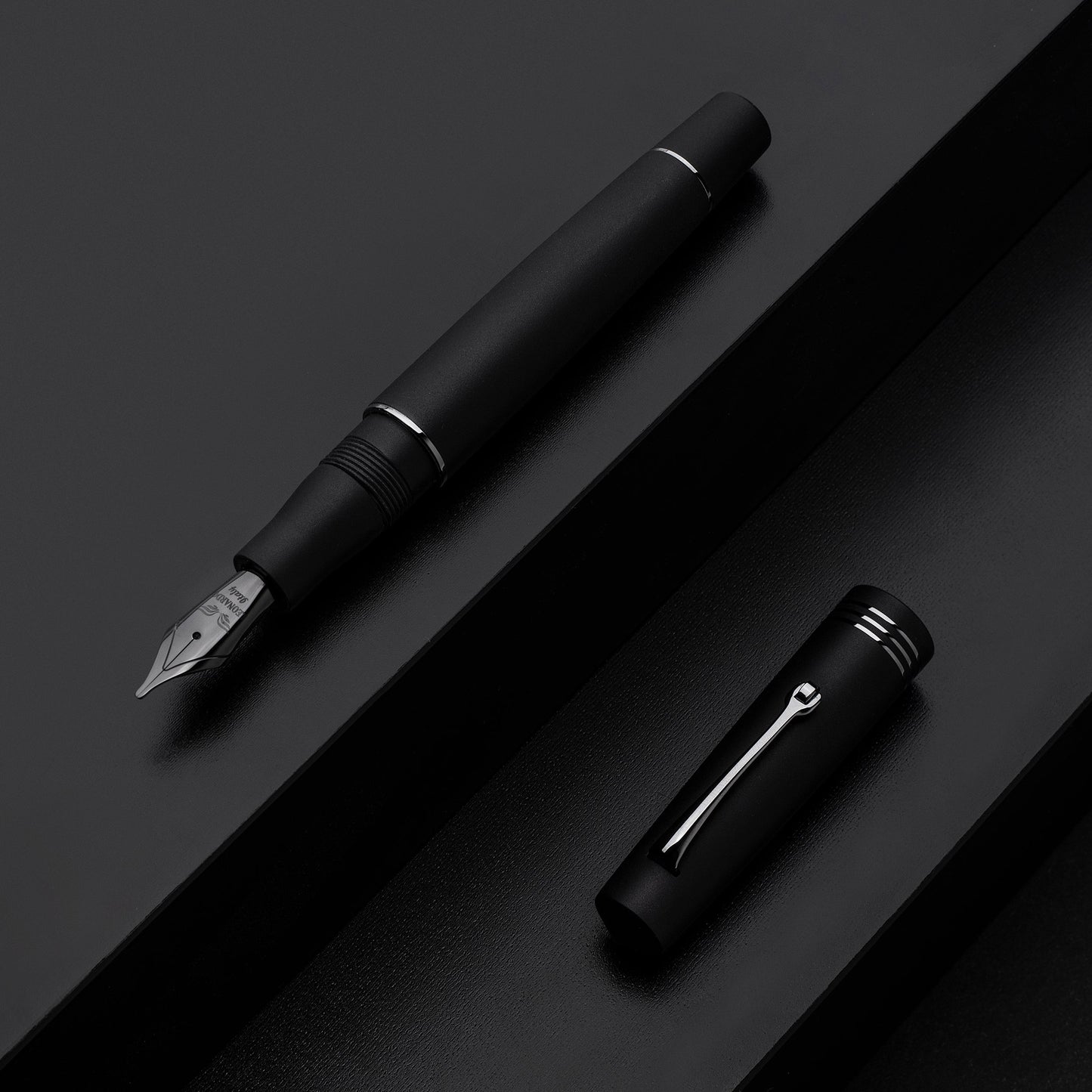 Leonardo Momento Zero Fountain Pen in Satin Black Fountain Pen