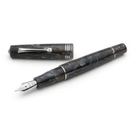 Leonardo Momento Zero Fountain Pen in Horn 2021