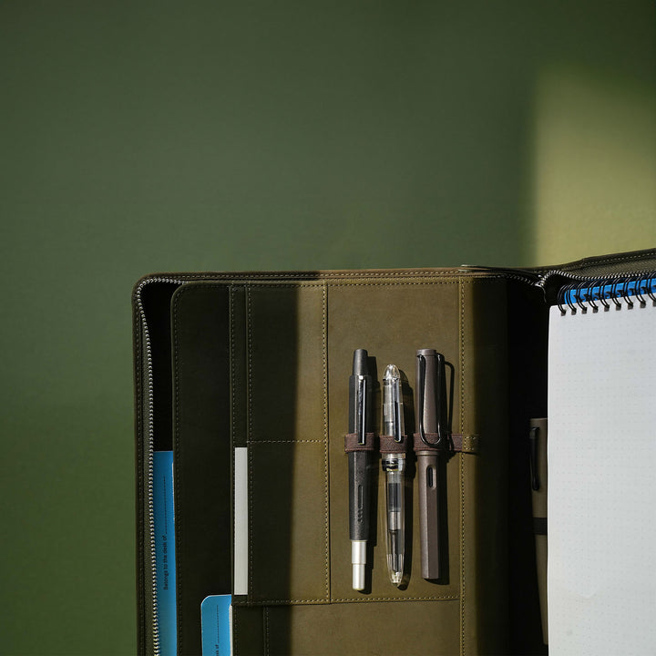 Endless Folio A4 in Green Leather Pen Cases