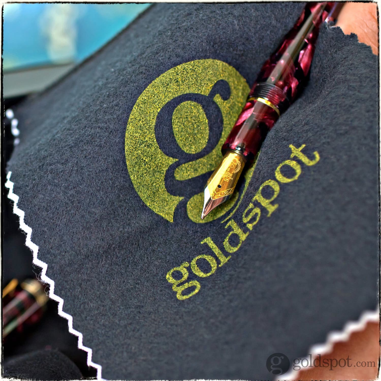 Connoisseurs Goldspot Pen and Jewelry Cleaning Cloth - Goldspot Pens