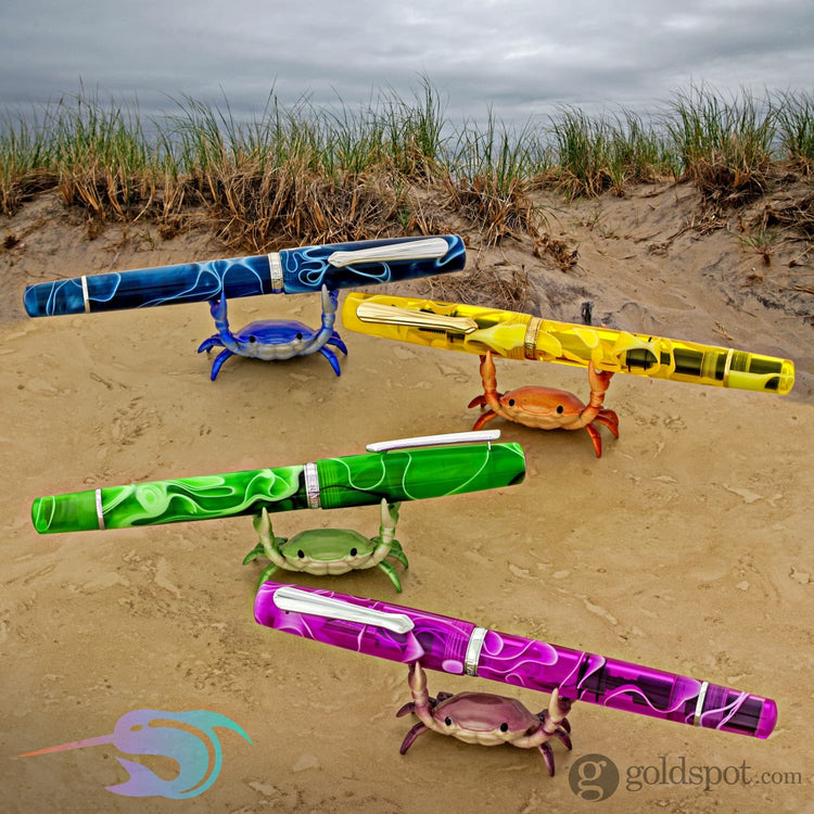 Crab Pen Holder in Purple Accessory